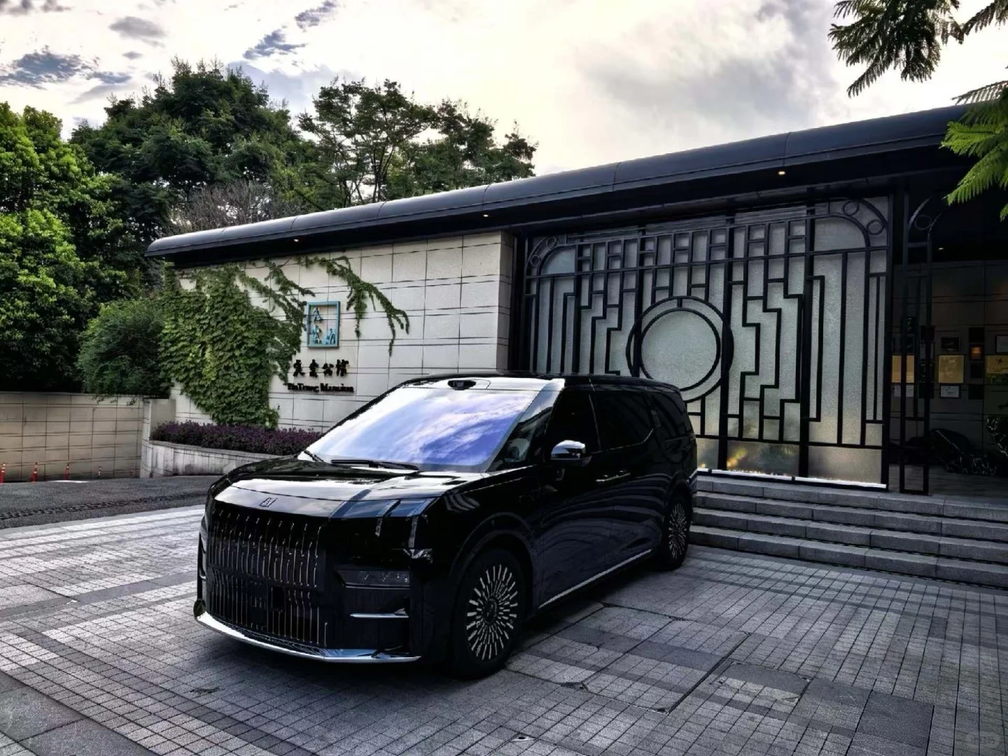 包车接送车辆