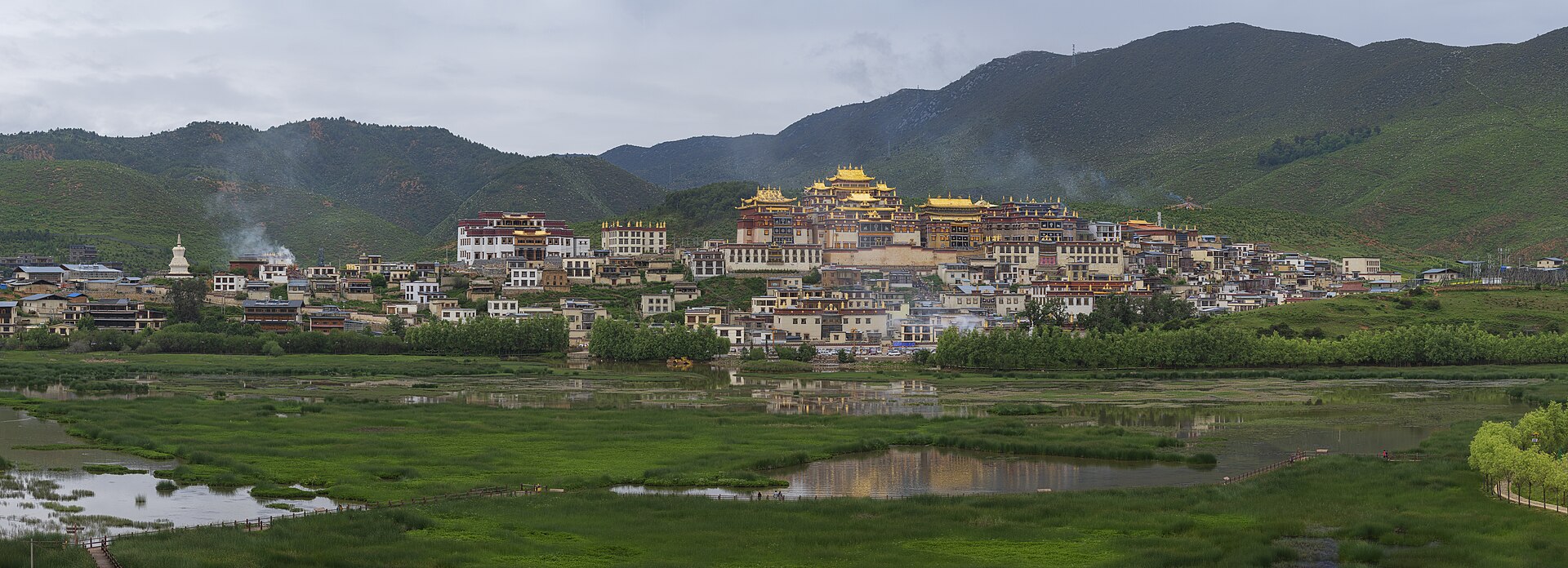 Songzanlin Monastery & Pudacuo National Park